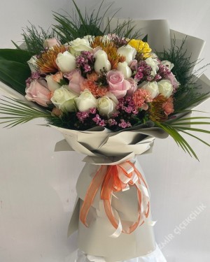 Renkli Gül Buketi - Buca Çiçekçi